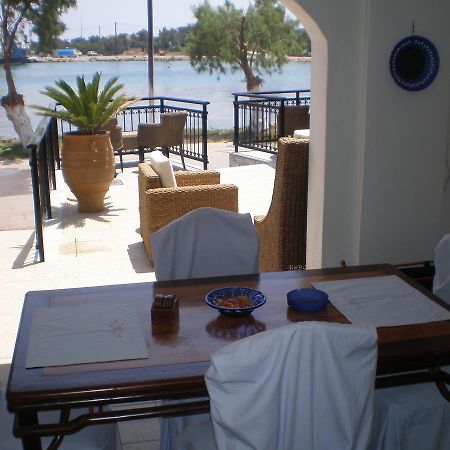 En Plo Hotell Elafónisos Eksteriør bilde