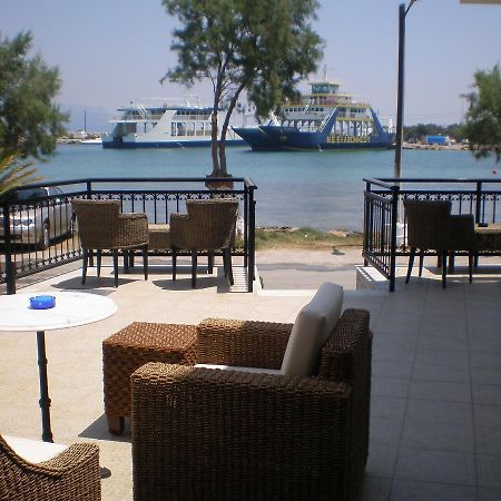 En Plo Hotell Elafónisos Eksteriør bilde